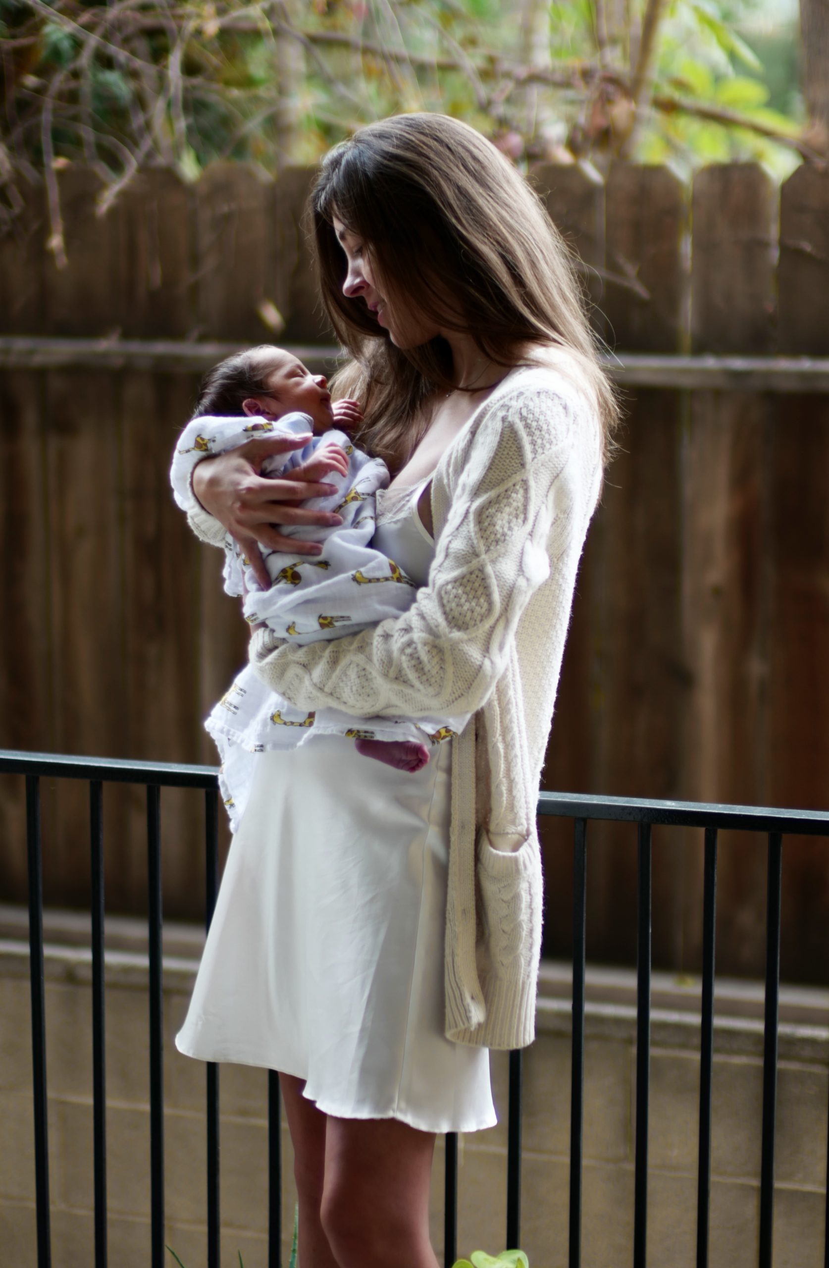 The Best Postpartum Clothes I Wore on Maternity Leave | Who What Wear