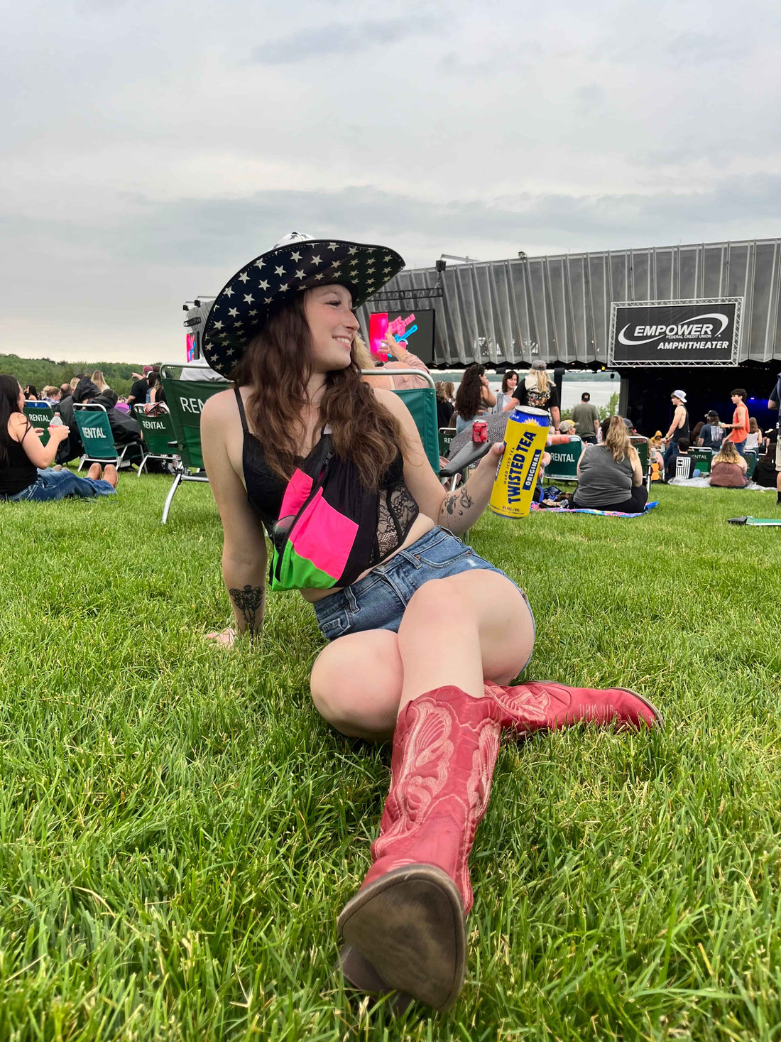 Lace Bodysuit and Star Cowboy Hat Combo Lace Bodysuit and Star Cowboy Hat Combo — Festival Outfits