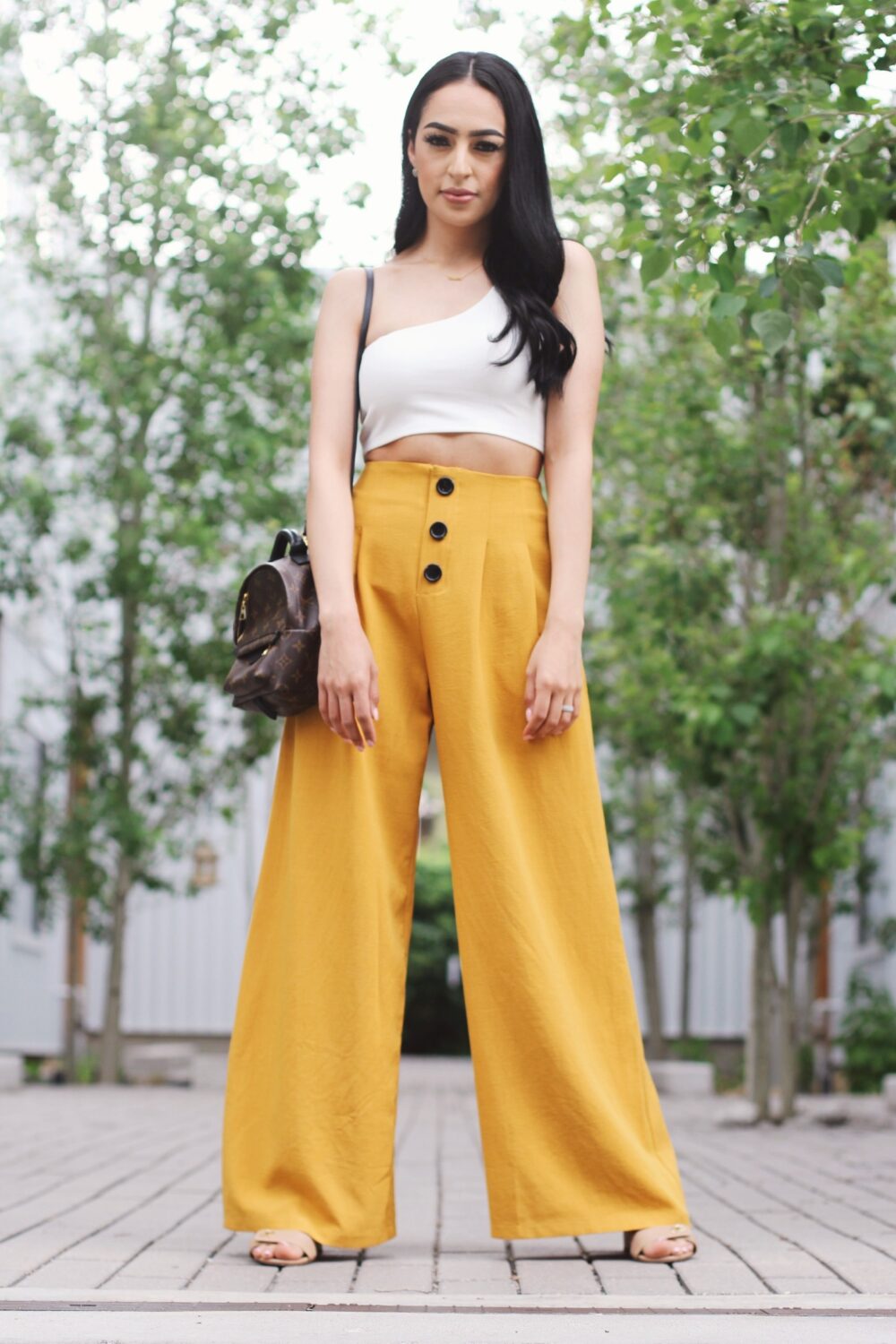 Mustard Yellow Palazzo Pants with a White One-Shoulder Crop Top Mustard Yellow Palazzo Pants with a White One-Shoulder Crop Top — Latina Outfits