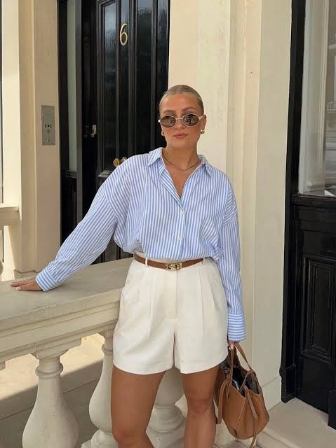 Cozy Cream Turtleneck with Brown Corduroy Midi Skirt Cozy Cream Turtleneck with Brown Corduroy Midi Skirt — Old Money Outfits
