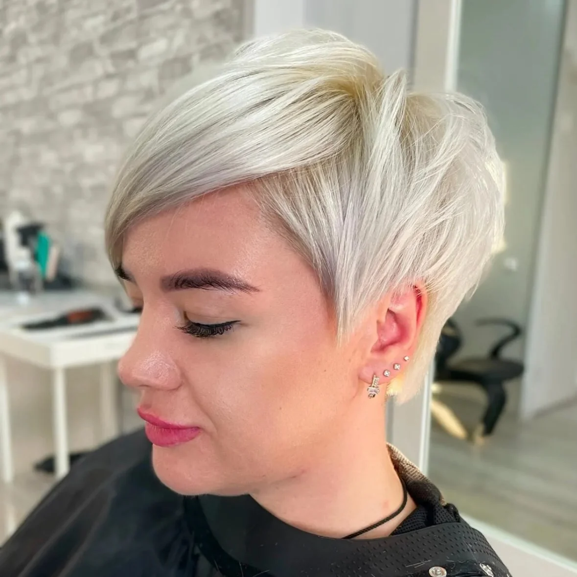 28 Pixie Cut Ideas for Women: Gorgeous Short Hairstyles for Every Style