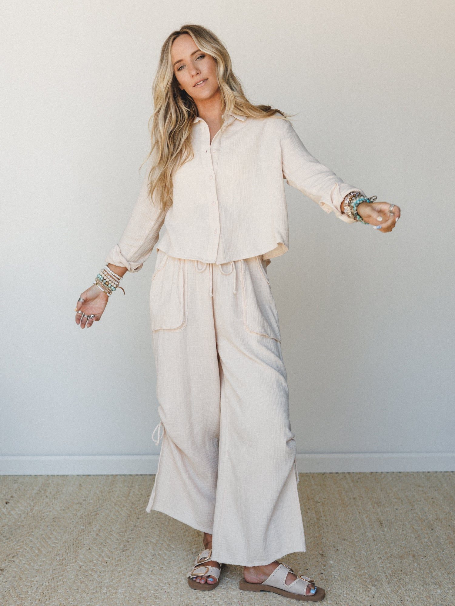 Gauze-Like Textured Set for Relaxed Sophistication Gauze-Like Textured Set for Relaxed Sophistication — Lazy Day Outfits
