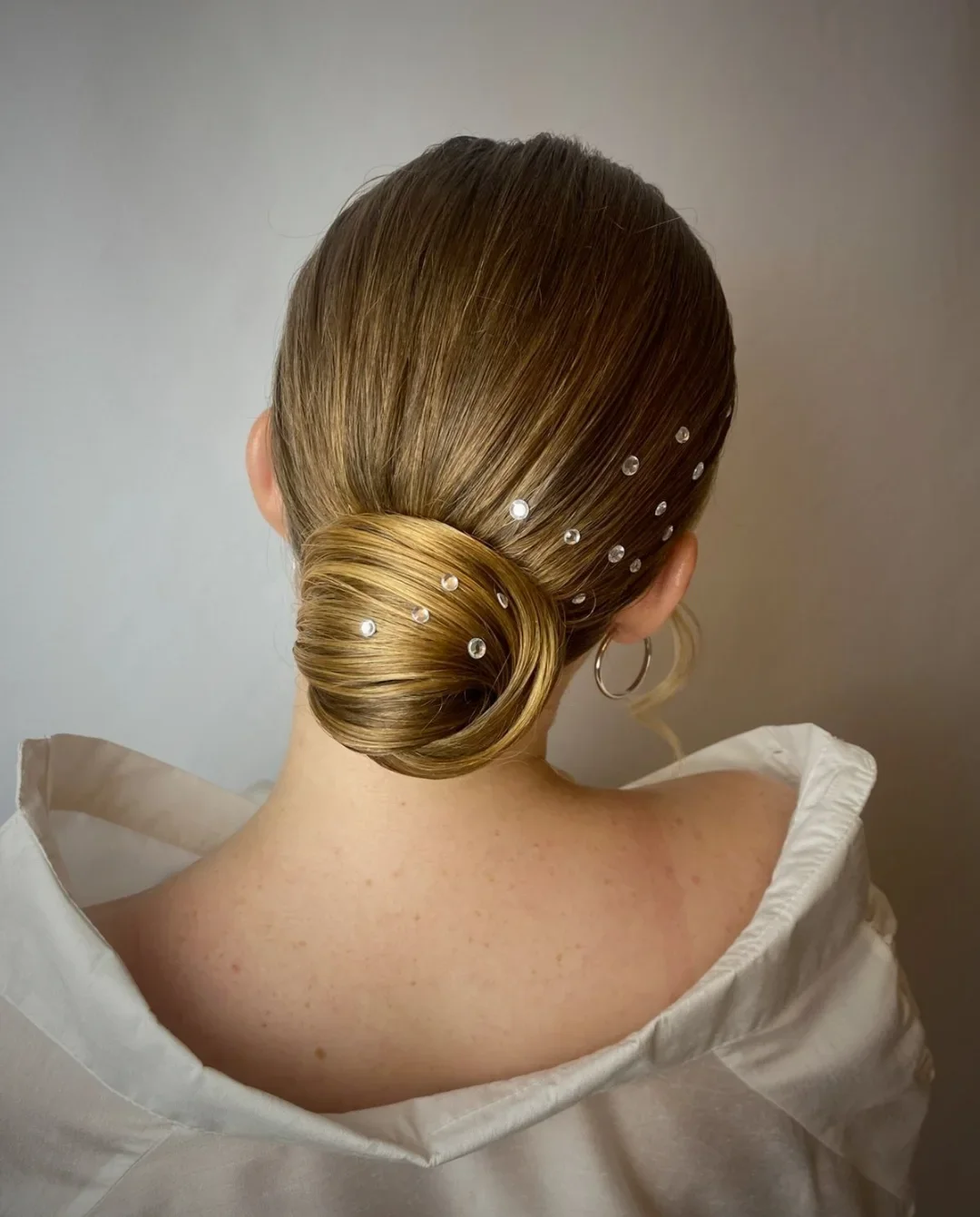 28 Easy Medium-Length Hairstyles for Women You’ll Want to Try