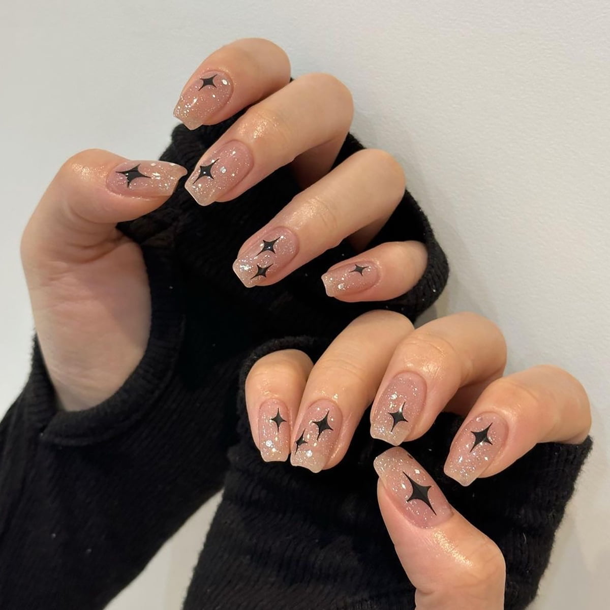 Nude Glitter Black Star Outline Nails Nude Glitter Black Star Outline Nails — Star Nails