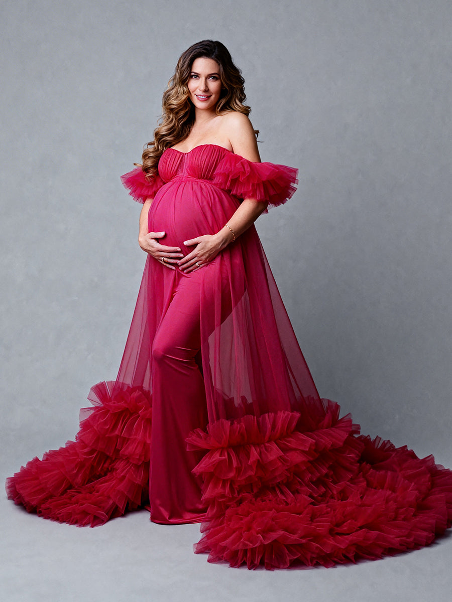 Stretch Jersey Tulle Ruffles Outfit Idea — Maternity Photoshoot Outfits