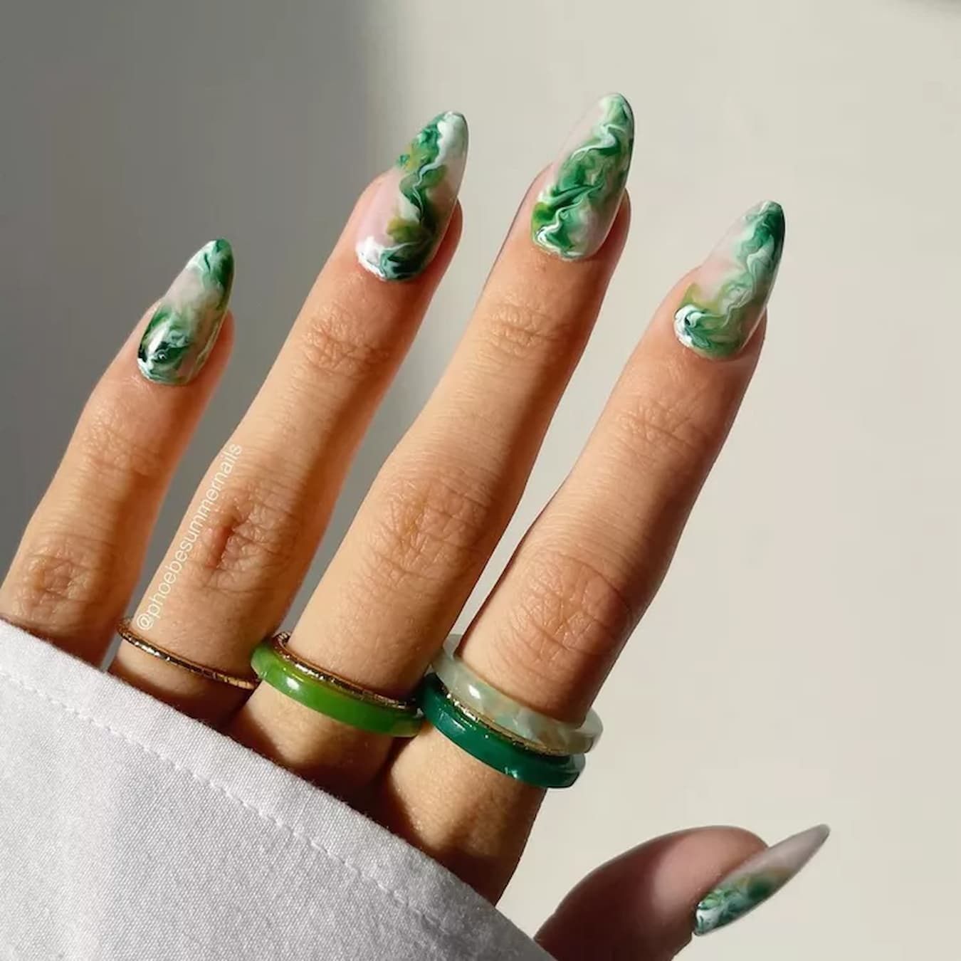 Marbled Effect Visual Idea — Nail Art