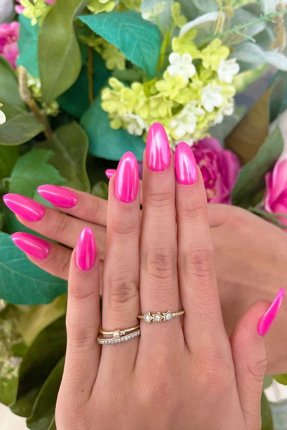 Vibrant Opaque Pink Chrome Stiletto Vibrant Opaque Pink Chrome Stiletto — Pink Chrome Nails