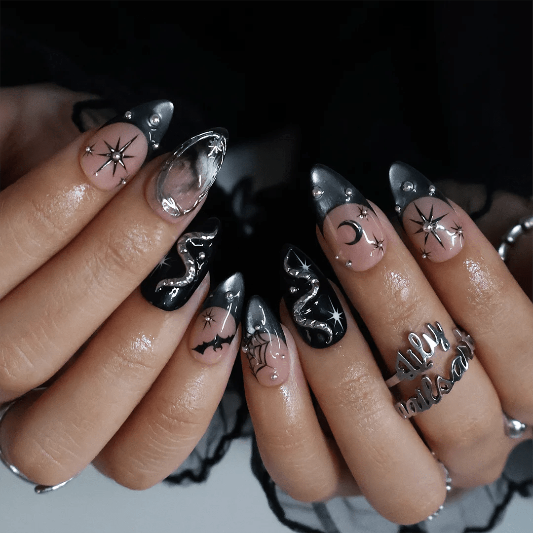 Moon Stars Snake Spider Web Rhinestones Visual Idea Moon Stars Snake Spider Web Rhinestones Visual Idea — Goth Nails