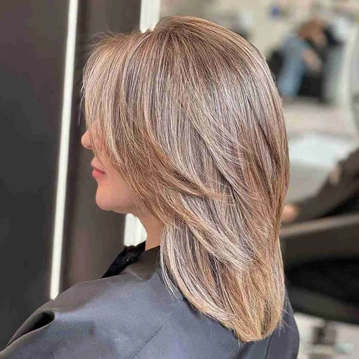Medium-Length Haircuts with Layers: 25 Stylish Ideas for 2026