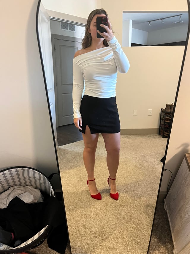 Red Pointed-Toe Heels Outfit Idea — Date Night Outfits