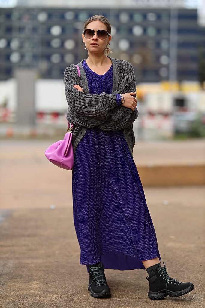 Chunky Knit Cardigan Elevates a Maxi Dress Chunky Knit Cardigan Elevates a Maxi Dress — Gorpcore Outfits