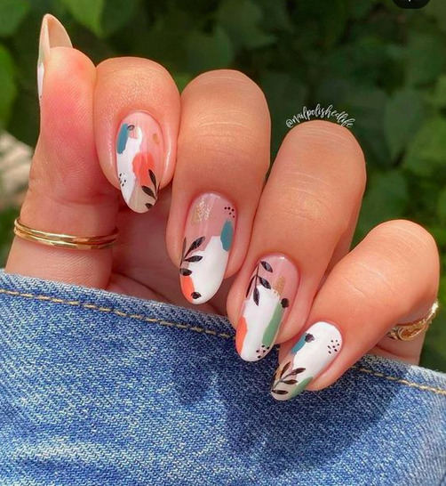 Abstract Art & Gold French Tips — Nail Art