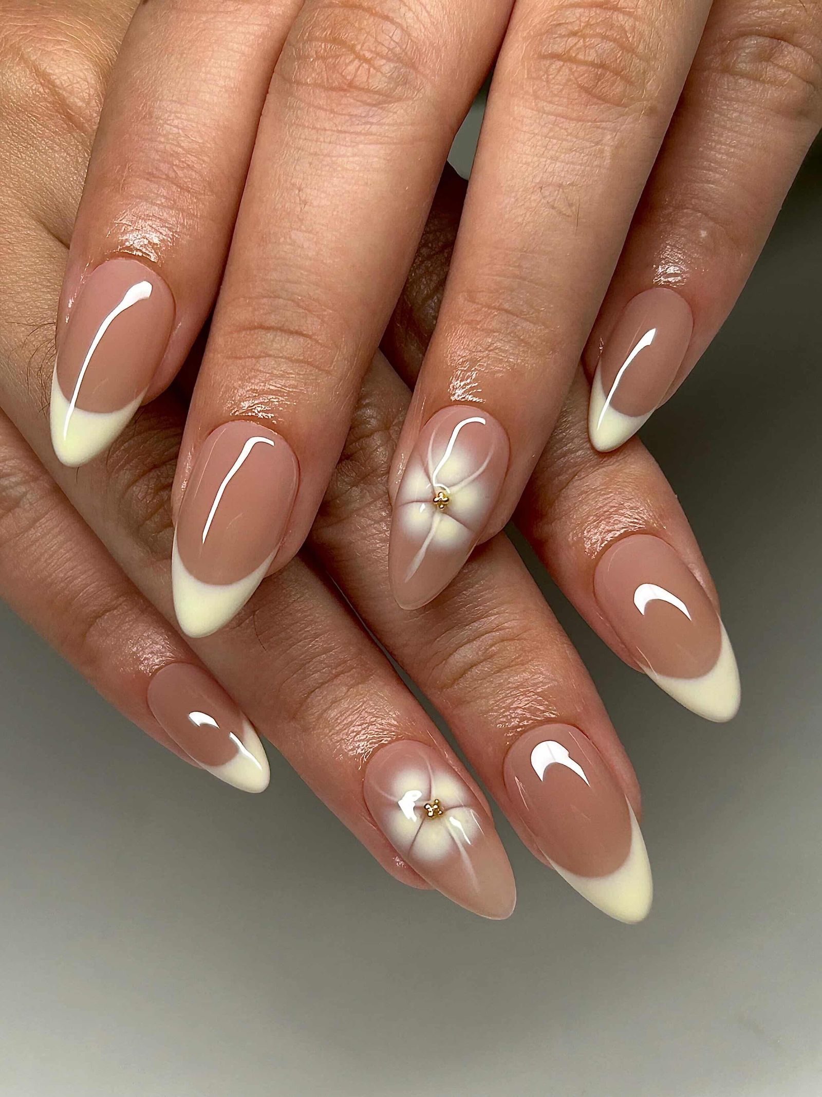 French Tip Blooming Floral Almond Nails French Tip Blooming Floral Almond Nails — Blooming Gel Nails