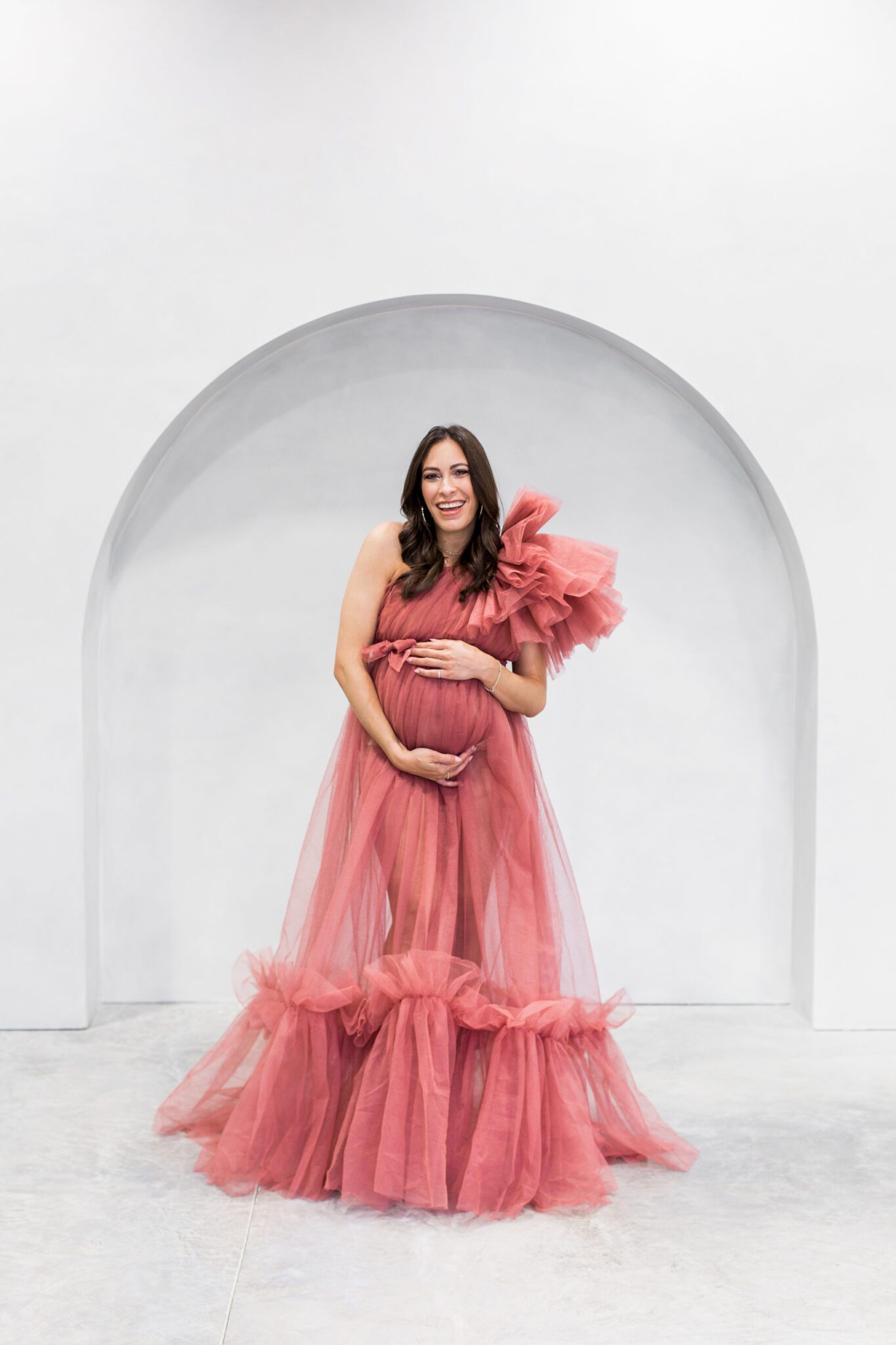 One-Shoulder Tulle Maternity Gown Outfit Idea — Maternity Photoshoot Outfits
