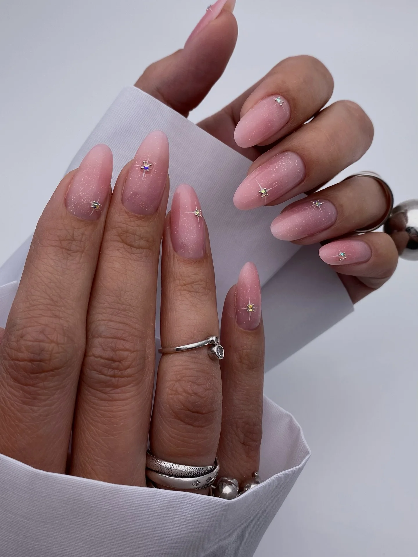 30 Beautiful Manicure Details And Design Ideas to Inspire Your Next Chic Nail Look