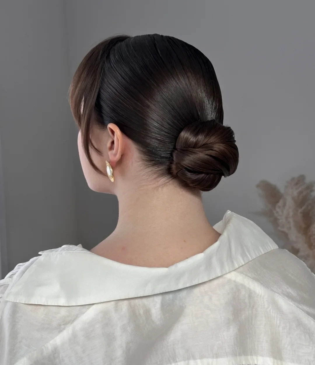 28 Easy Medium-Length Hairstyles for Women You’ll Want to Try