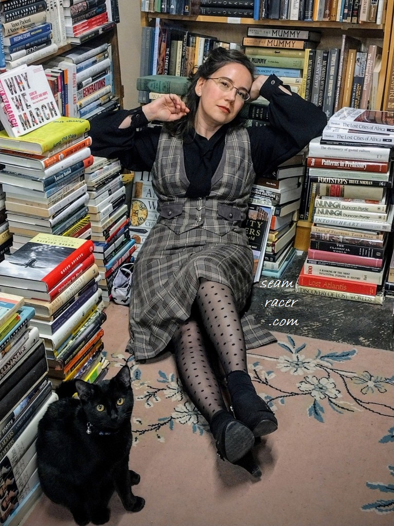 Pinafore Dress and Polka Dot Tights: Playful Academic Style Pinafore Dress and Polka Dot Tights: Playful Academic Style — Dark Academia Outfits