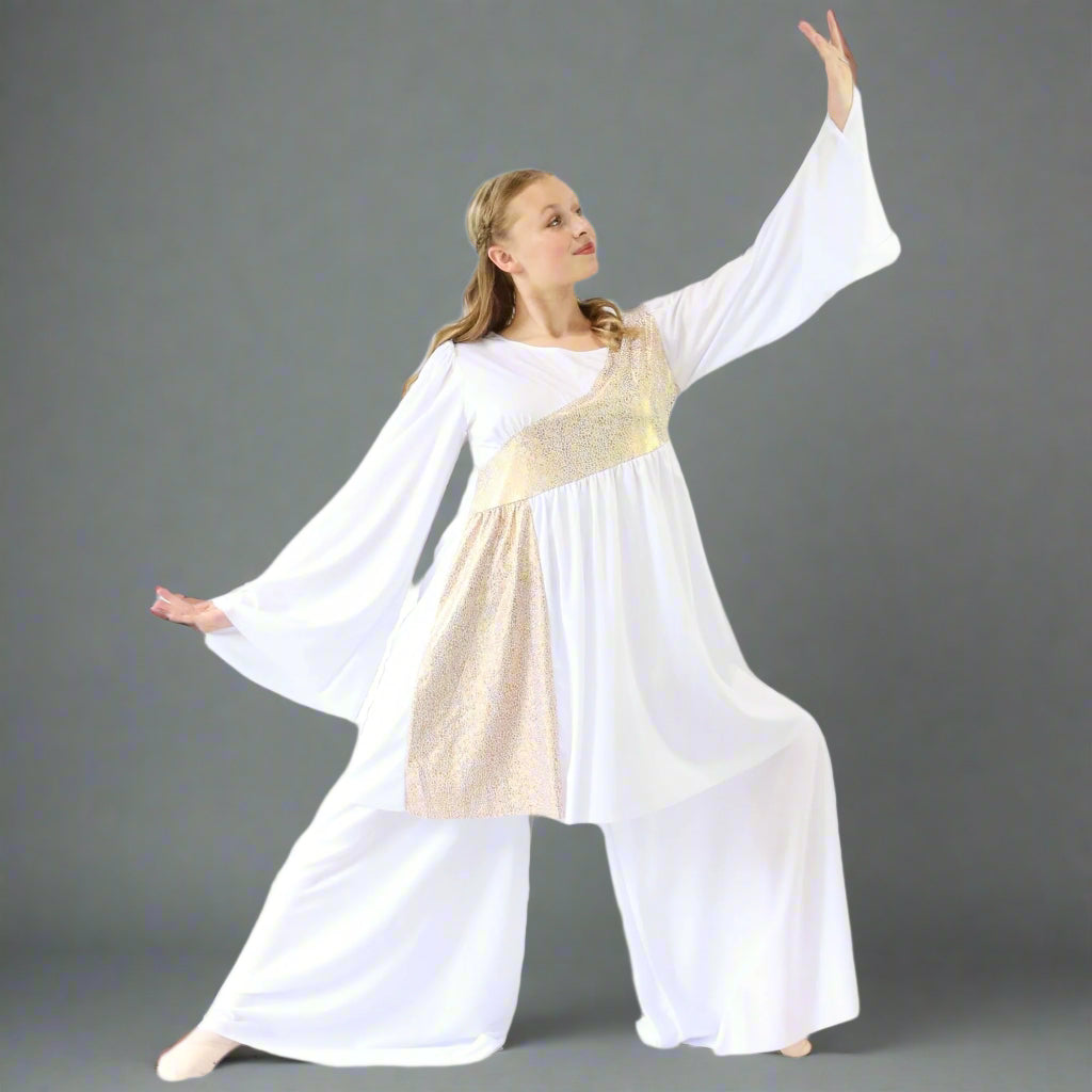 White Tunic with Gold Sequins and Wide-Leg Pants for Dance White Tunic with Gold Sequins and Wide-Leg Pants for Dance — Dance Outfits