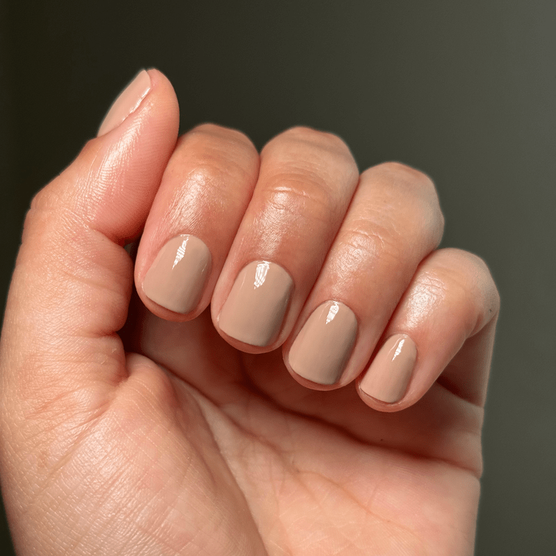 Medium Beige Squoval Nails Medium Beige Squoval Nails — Neutral Nails