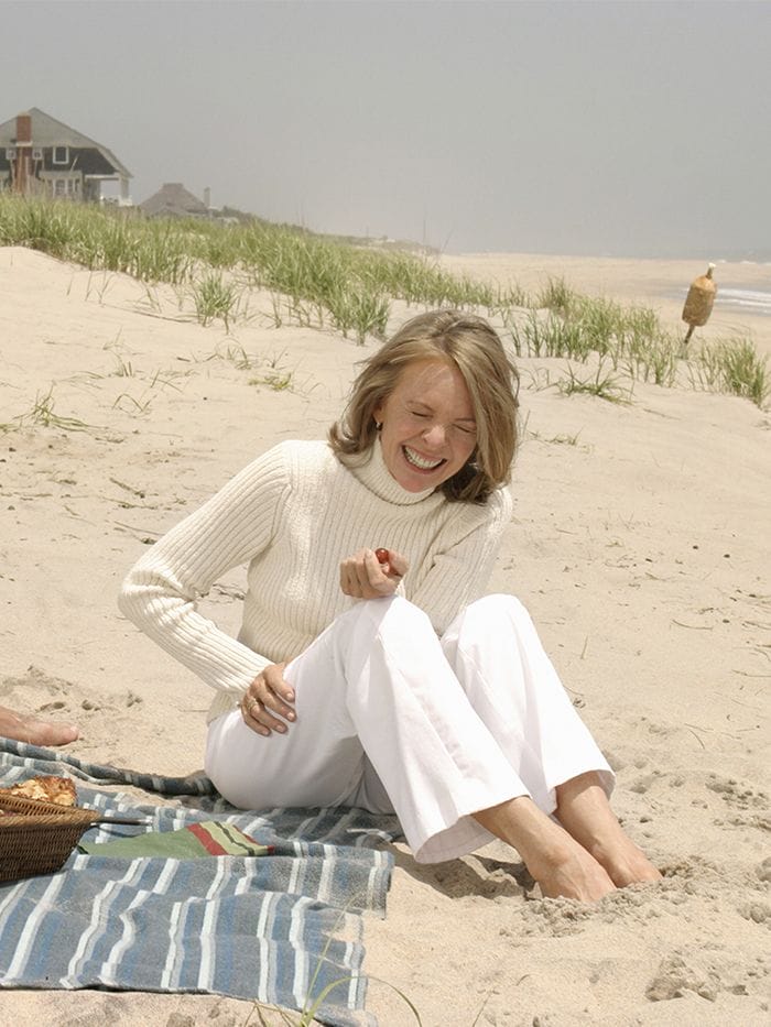 Beach Casual Cream Turtleneck Sweater with White Wide-Leg Pants Beach Casual Cream Turtleneck Sweater with White Wide-Leg Pants — Coastal Grandmother Outfits