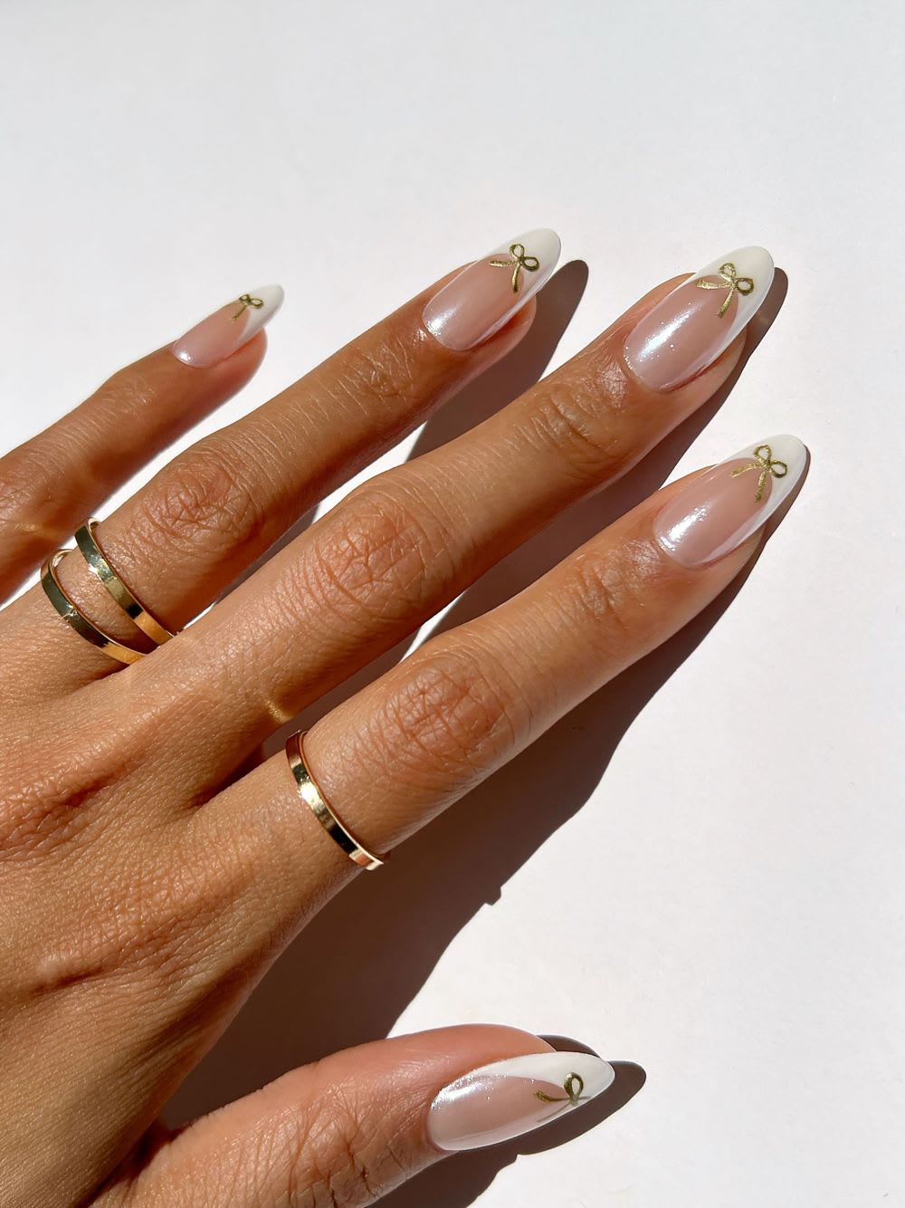 Gold Bow Chrome French Almond Nails Gold Bow Chrome French Almond Nails — Bow Nails