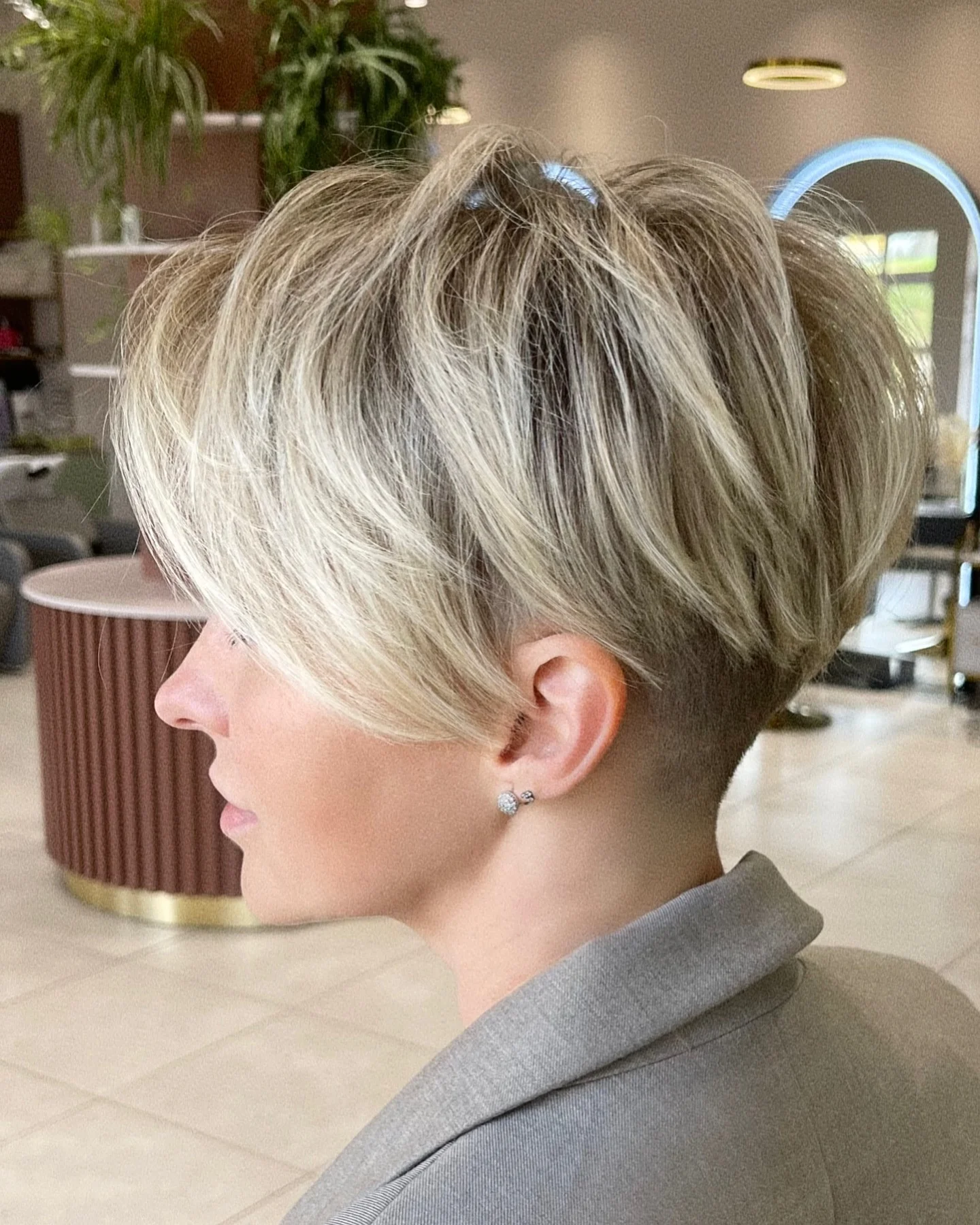 28 Short Haircuts for Women Who Want a Fresh Modern Look