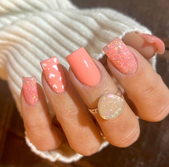 Glossy Glitter Visual Idea Glossy Glitter Visual Idea — Coral Nails