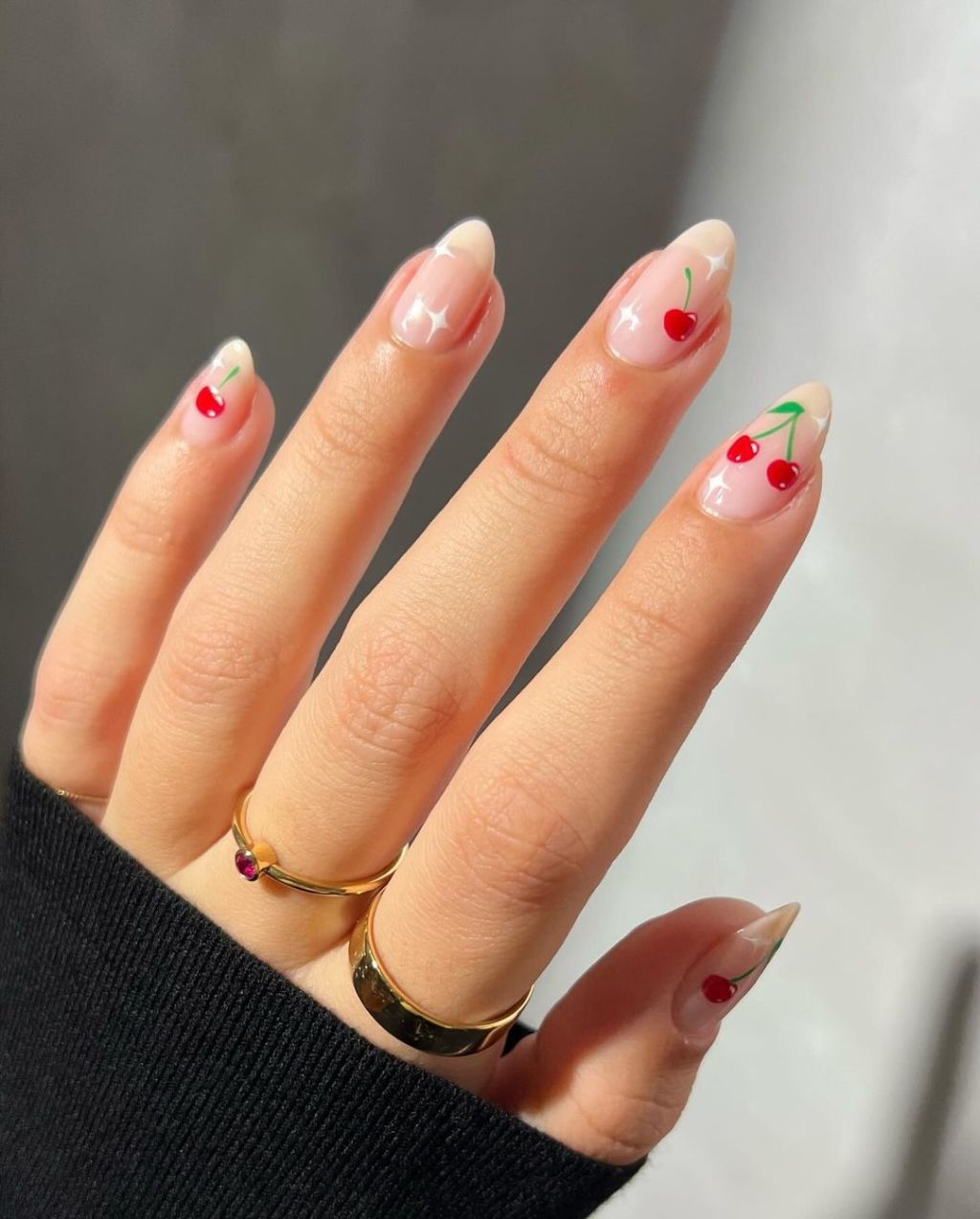 Medium Oval Clear Base With Cherries and Stars Medium Oval Clear Base With Cherries and Stars — Cherry Nails