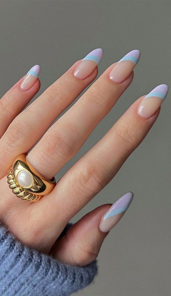One Hand Close-Up Visual Idea — Pastel Nails