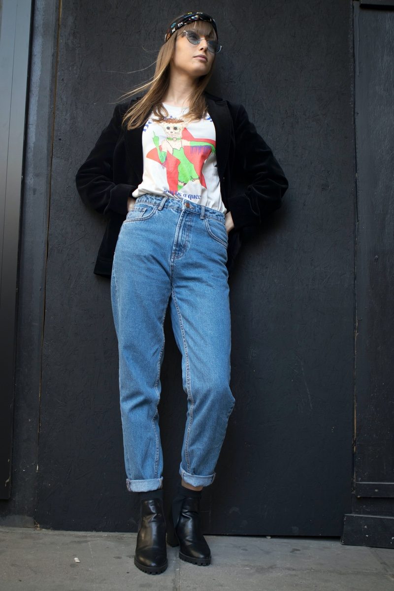 Velvet Blazer and Graphic Tee for a Smart Casual Ensemble Velvet Blazer and Graphic Tee for a Smart Casual Ensemble — Indie Outfits