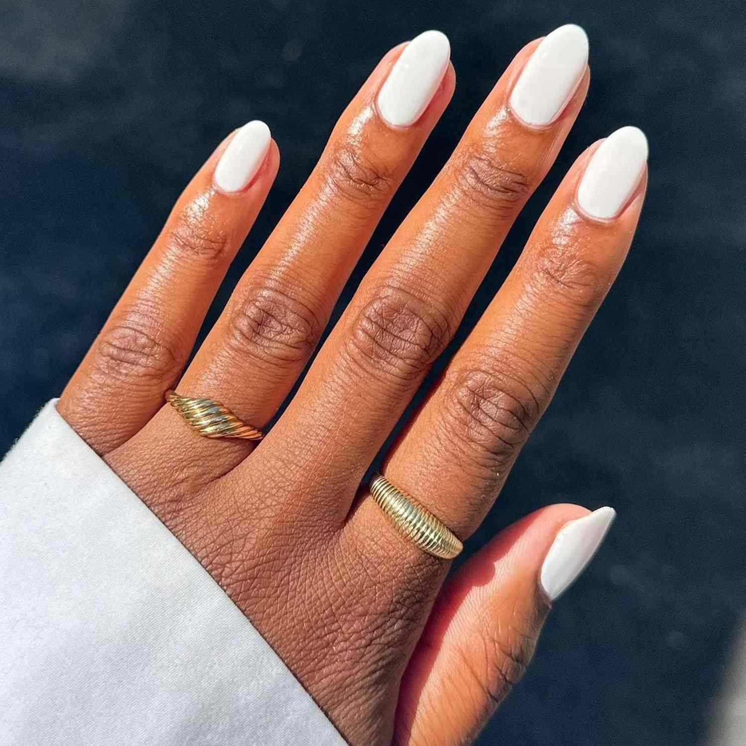 Medium Oval Opaque Bright White — Milky Nails