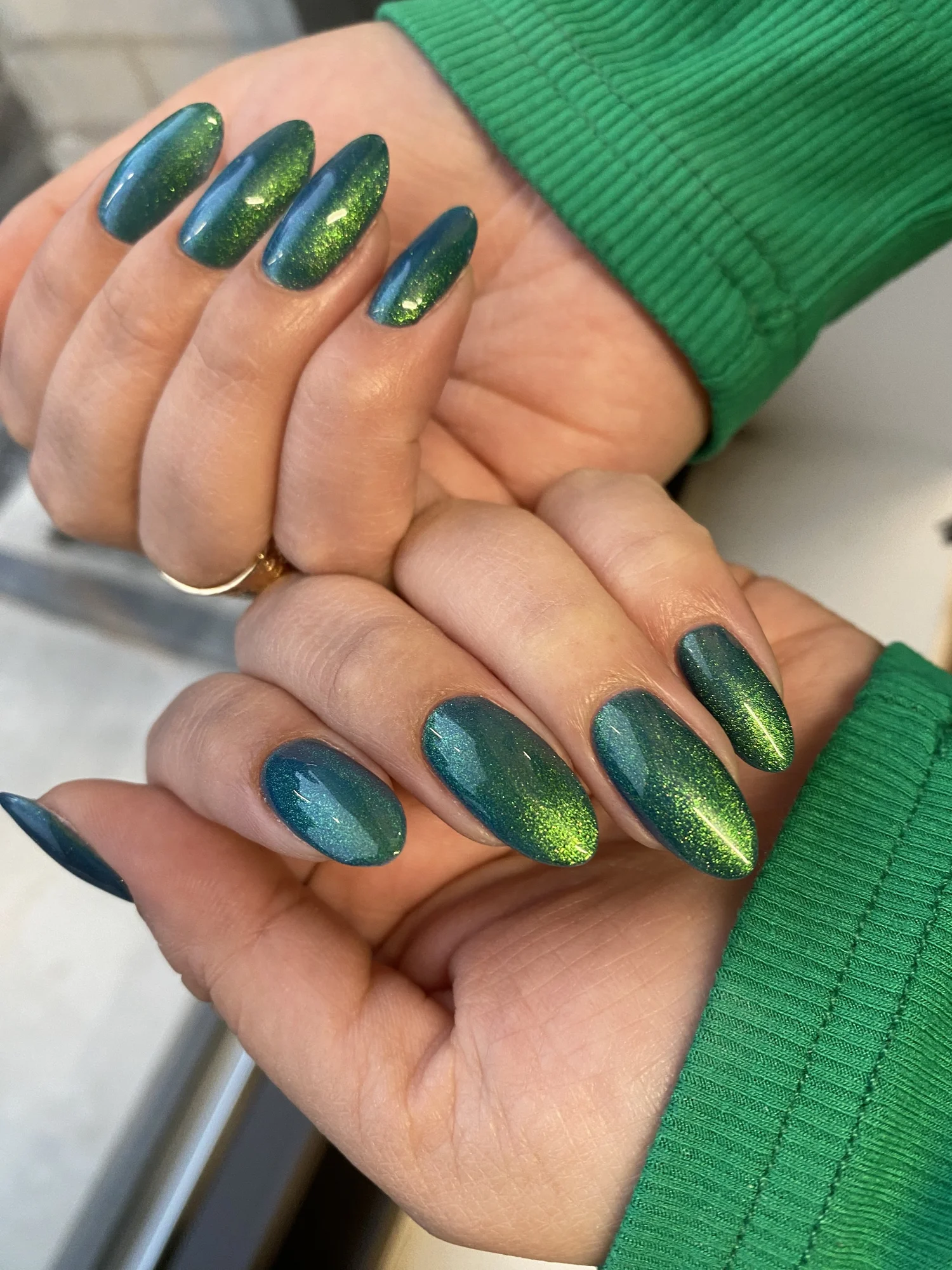 Acrylic vs Hard Gel: 5 Reasons Clients Make the Switch