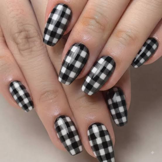 Full Checkerboard Medium Coffin Nails Full Checkerboard Medium Coffin Nails — Checkered Nails