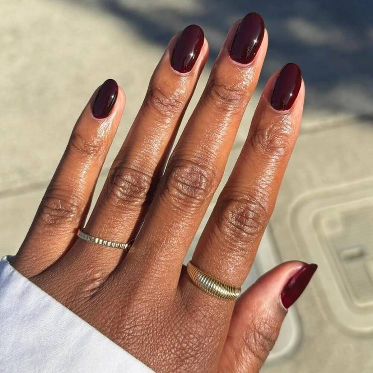 Deep Oxblood Red Glossy Oval Nails Deep Oxblood Red Glossy Oval Nails — Nails for Tan Skin