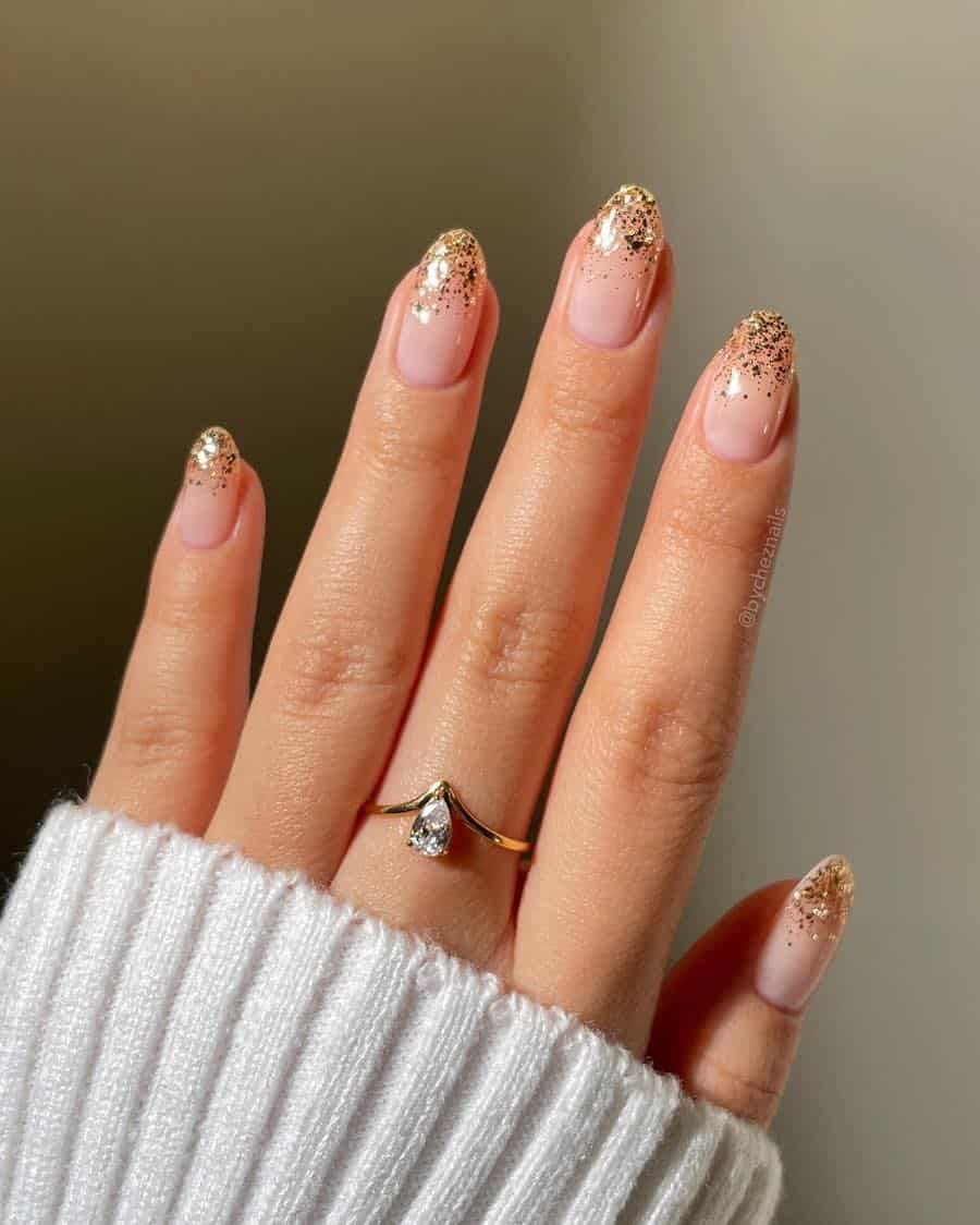 Short Oval Gold Glitter French Tips Short Oval Gold Glitter French Tips — Birthday Nails