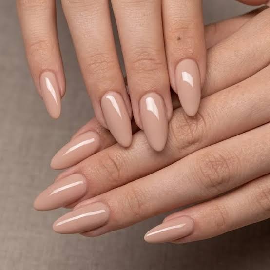 Everyday Visual Idea — Classy Nails