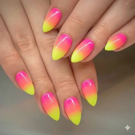 Blue to White Ombre with Green Dots Blue to White Ombre with Green Dots — Ombre Nails