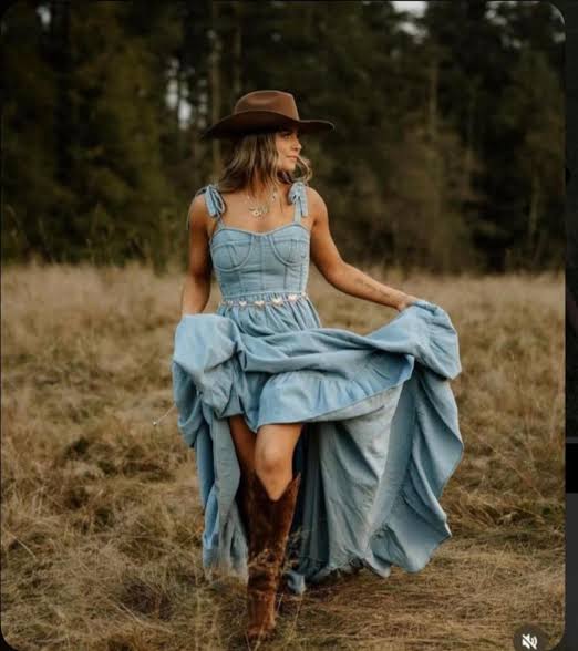 Denim Corset Dress with Flowing Skirt and Cowboy Boots Denim Corset Dress with Flowing Skirt and Cowboy Boots — Western Outfits