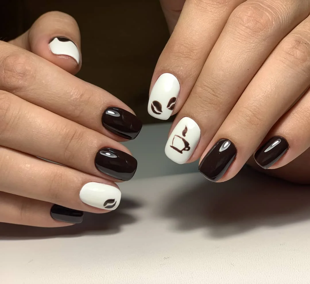 30 Elegant Milky Oval Nails With a Glossy Shine for a Timeless, Feminine Manicure Look