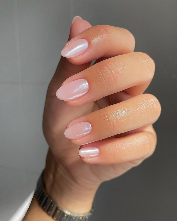 Subtle Pearlescent Pink Oval Nails Subtle Pearlescent Pink Oval Nails — Glazed Donut Nails