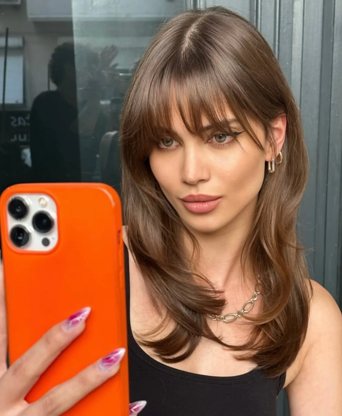 30 French Wispy Bangs Ideas to Try for a Soft and Chic Modern Look