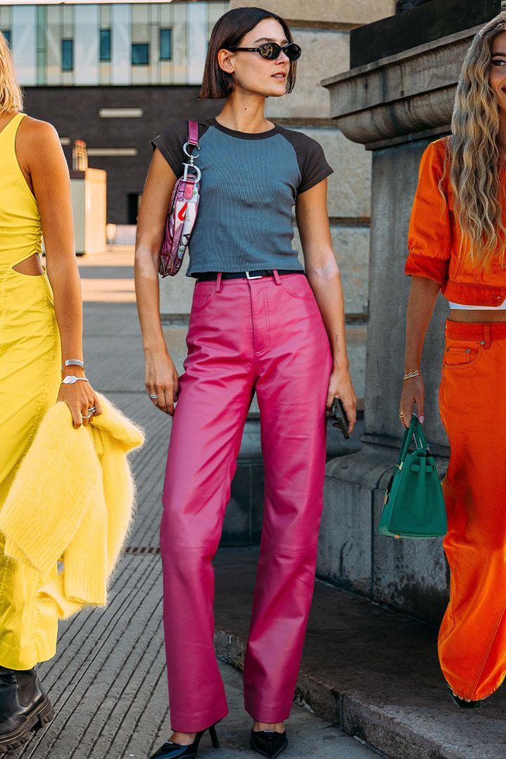 Daytime Street Style City Outfit Idea — Scene Outfits