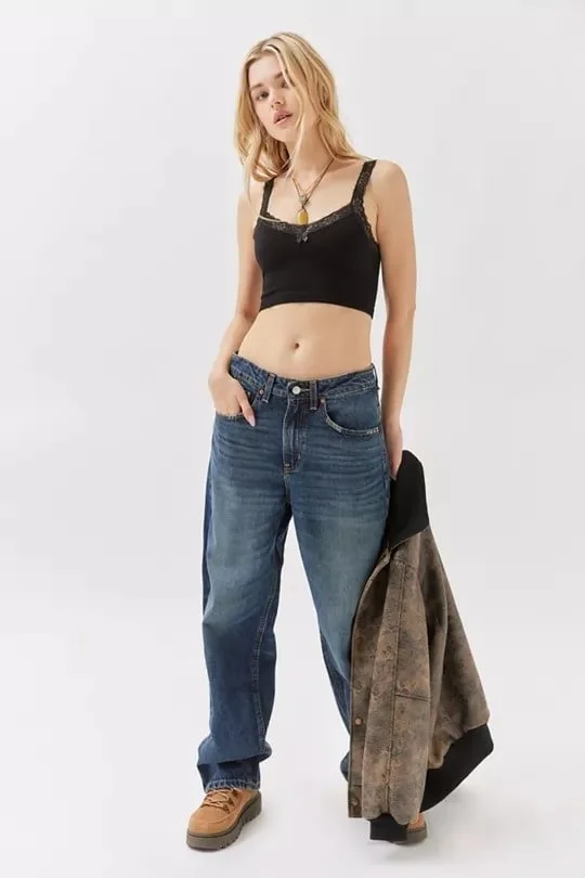 Lace Trim Crop Top and Baggy Jeans with Chunky Platforms Lace Trim Crop Top and Baggy Jeans with Chunky Platforms — Y2K Outfits