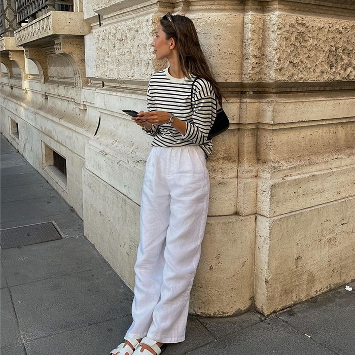 Striped Tee and White Linen Trousers for Effortless Casual Striped Tee and White Linen Trousers for Effortless Casual — Casual Outfits