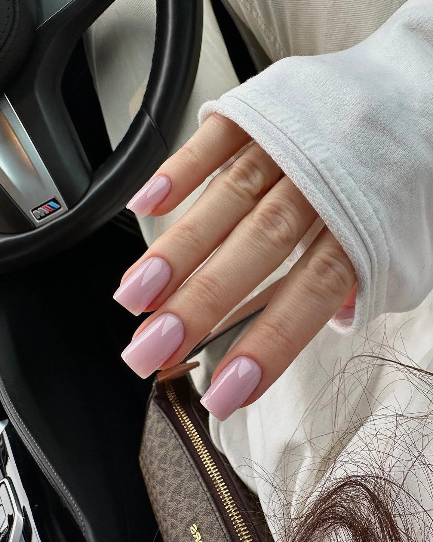 24 Rich Girl Nail Ideas for 2026 That Look Effortlessly Polished