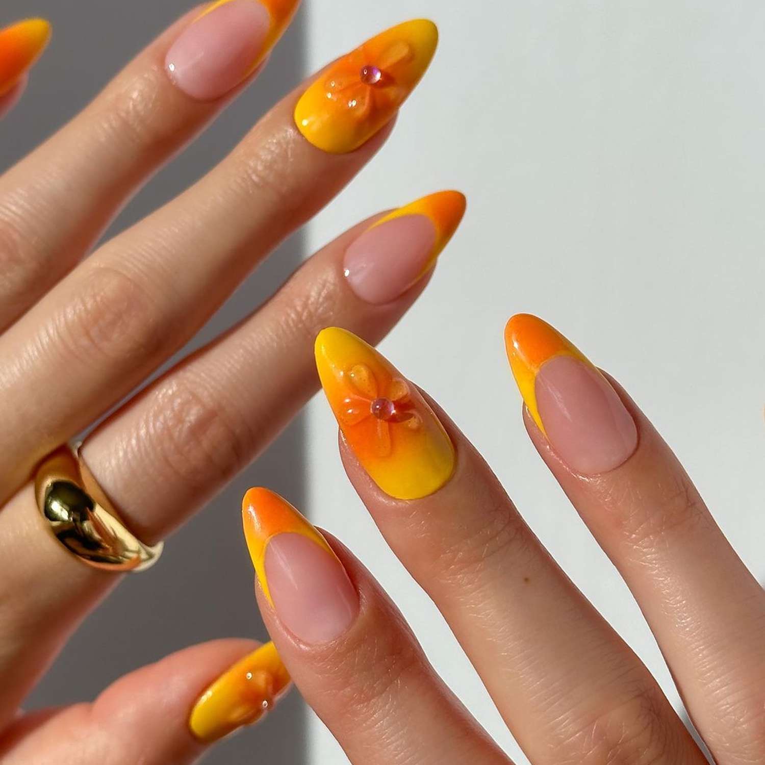 Glossy With A 3D Matte Flower Visual Idea Glossy With A 3D Matte Flower Visual Idea — Tropical Nails