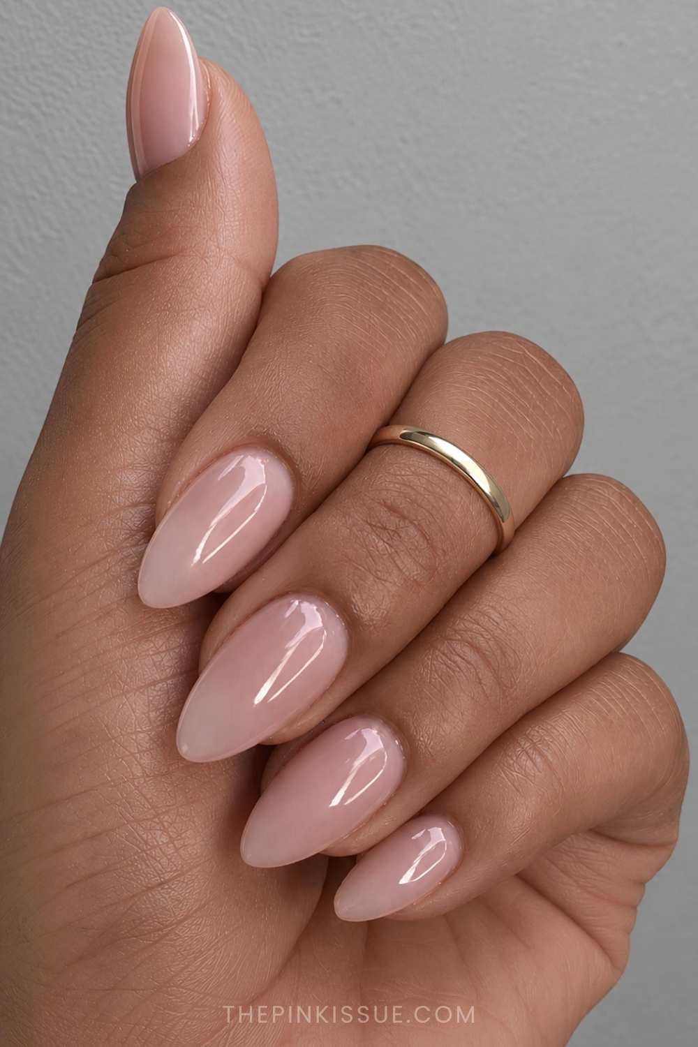 No-Makeup Nails Are the 2026 Trend Everyone's Loving