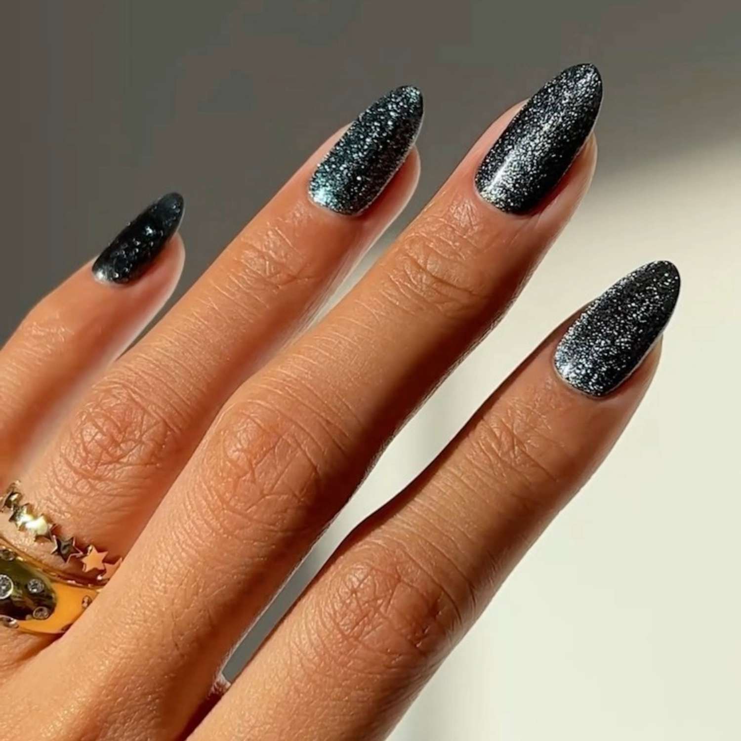 Evening Party Visual Idea — Glitter Nails