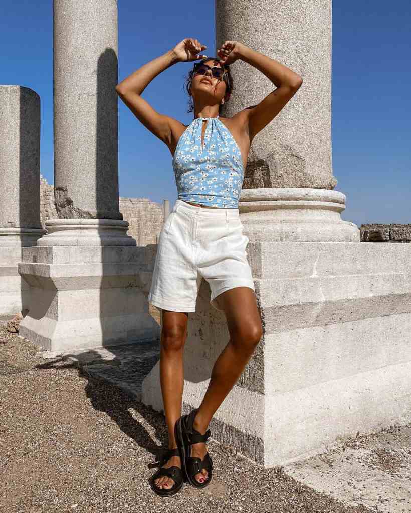 Floral Halter Top with Linen Shorts for Summer Vacation — Italy Outfits