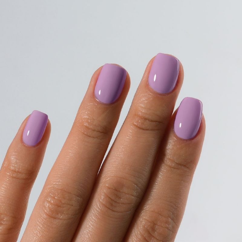 Vibrant Medium Purple Glossy Short Oval Nails Vibrant Medium Purple Glossy Short Oval Nails — Purple Nails